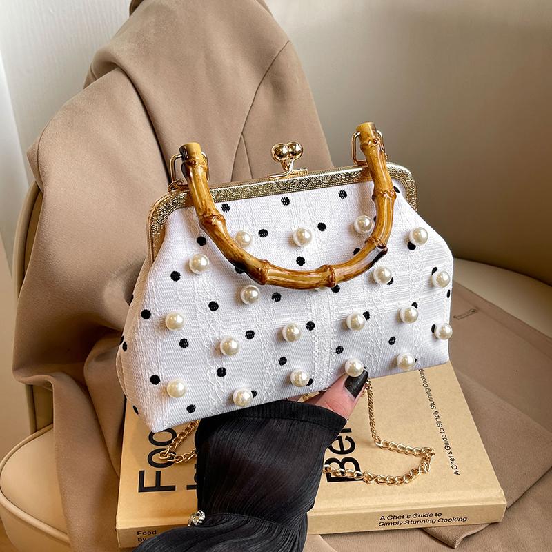Fashion brand handbag new large capacity shoulder bag high-end women's bag Fashion niche leisure handbag ladies crossbody bag