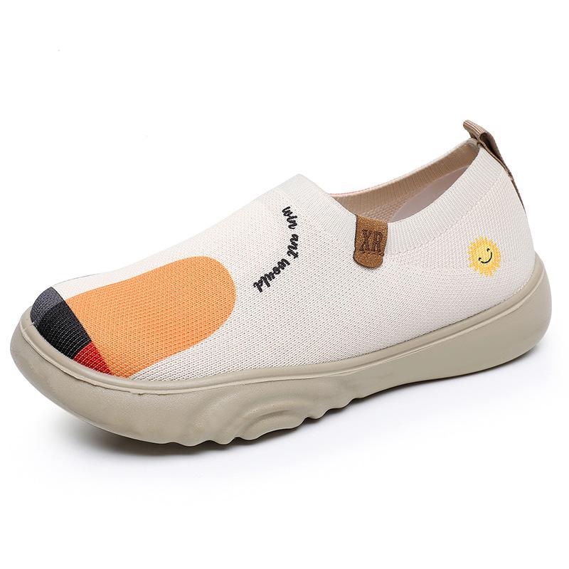 Old Beijing Spring & Autumn Fly Knit Casual Slip-on Women's Shoes - Breathable, Soft Sole, Fashionable Painted Design