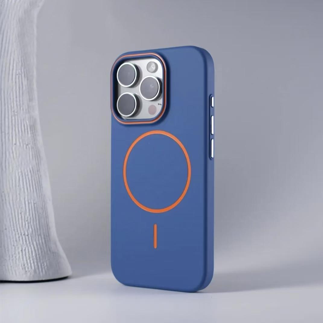 

Ультратонкий простой чехол Magsafe для iPhone 16 15 14 Plus 13 12 Pro Max, матовый, с цветными акцентами, для защиты линз, с поддержкой беспроводной зарядки, жесткий ПК-чехол For iPhone 14 Pro