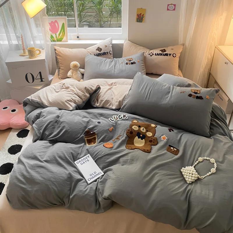 

New Towel Embroidery Four-Piece Color Matching Washed Cotton Super Soft Skin-Friendly Clouds Cotton Quilt Cover Sheets 2.0m 4pcs&Flat Sheet