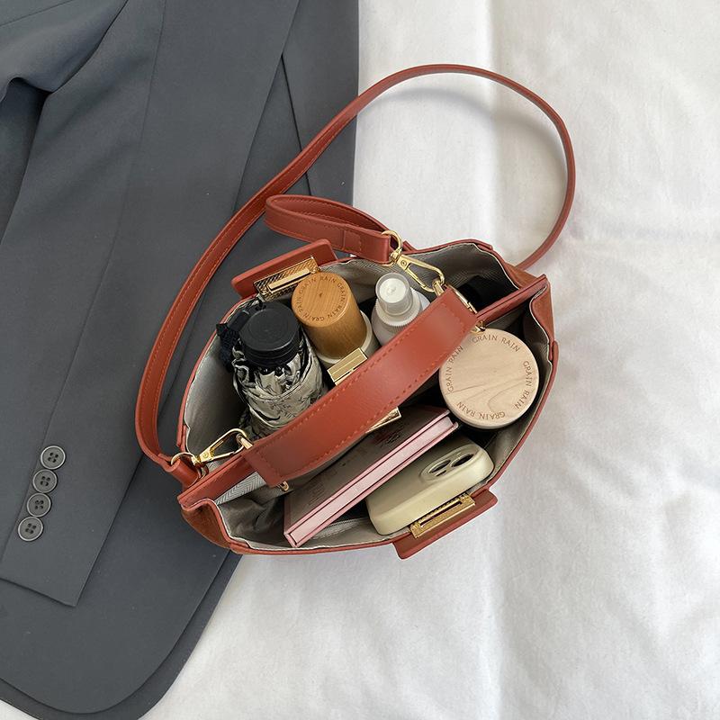 New Style Women's Shoulder and Hand   Held Bags  Cross   Body  Large  Capacity Handbags