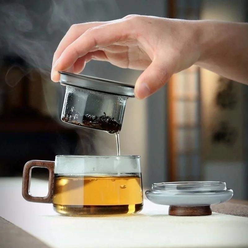 200ml Heat Resistant Glass Tea Infuser Cup with Filter and Wooden Handle Office Tea Separation Mug Flower Tea Infused Cups