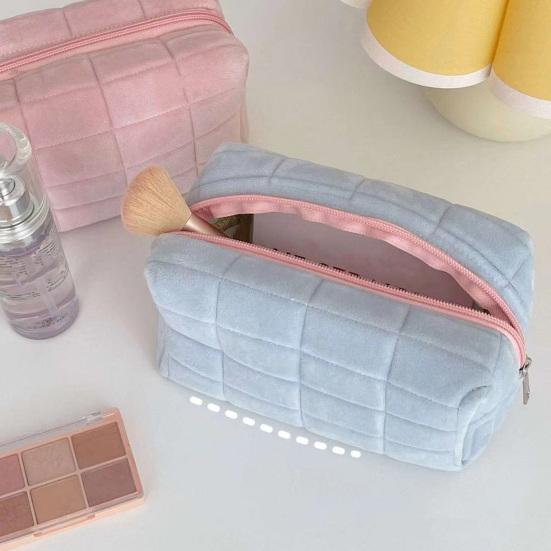 Plyšová kosmetická taštička Cestovní úložná taška na kosmetiku Přenosný kosmetický organizér na zip na štětce na make-up, pleťová mléka, služební cestu