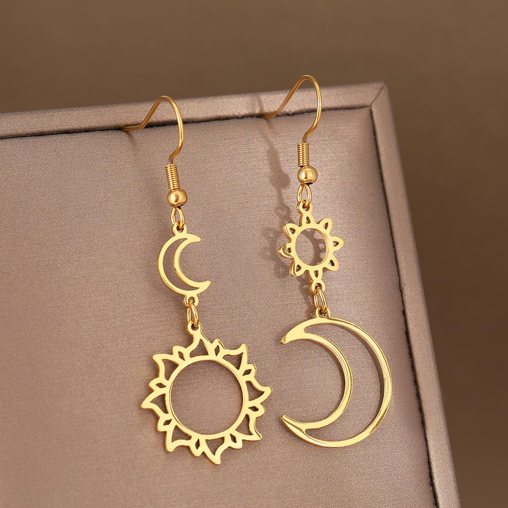 

Stainless Steel Earrings Bohemian Sun Moon Totem Pendant New Senior Statement Temperament Dangle Earrings For Women Zircon Gift