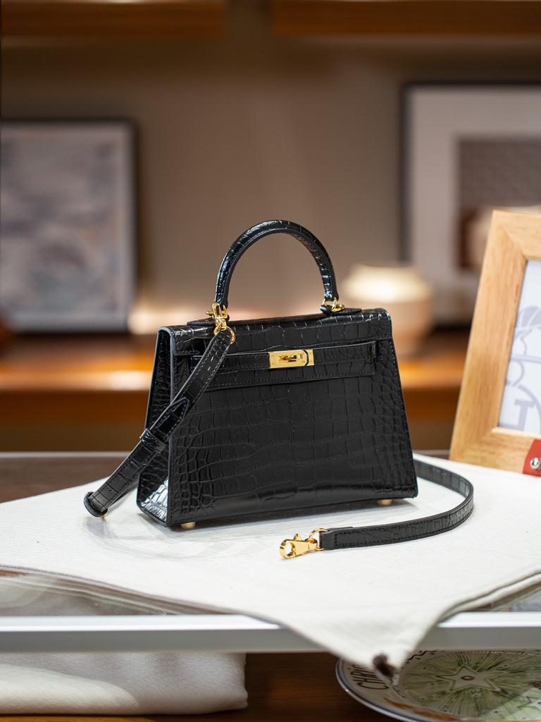 Yellow Cowhide Chain Cowhide Bag Second-Generation Preferential Package 100-Piece High-End Handheld Single Leather Decoration Womens Bag