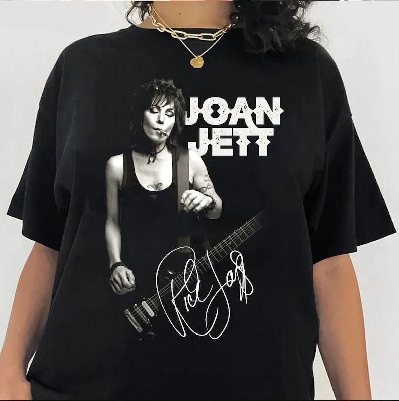 Joan Jett American Singer Performance Unisex T-Shirt Full Size KK83