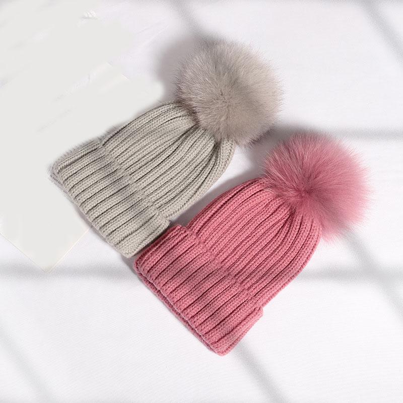 Hot Sale Drop Shipping Hot Sale Winter Warm Thick Fox Fur Pom Pom Fur Ball Beanie Hat