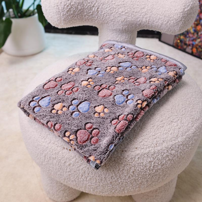 

Coral Fleece Dog and Cat Blanket & Bed Mat - Warm Pet Supplies 60*40CM