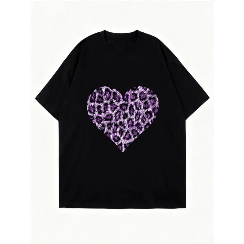 White Oversized T Shirt With Purple Leopard Heart Print For Casual Wear And Street Style