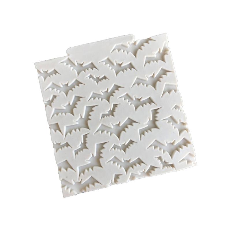 Halloween Wing Bat Cake Silicone Mold Bat Shape Cupcake Chocolate Mold Halloween Party Fondant Mold Baking Tool Women