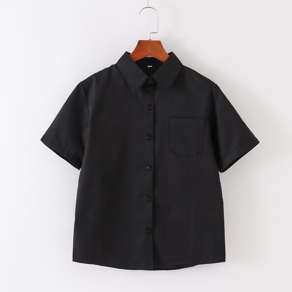 Kurzarmhemd im College-Stil mit Flicken für Damen, Klassenzimmer-Uniformen