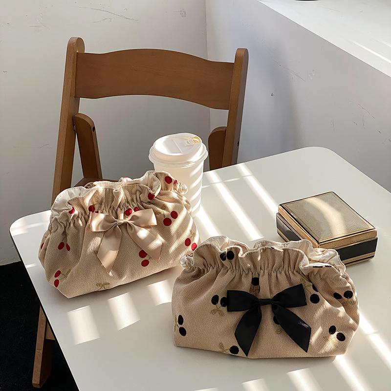 Weiche Cord-Kirsch-Kosmetiktaschen für Mama Mommy Bag Baby Windel Windelorganisator Schleife Damen Abendtasche Geldbörse Schwangerschaftstasche