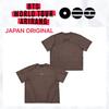 BTS WORLD TOUR ‘ARIRANG’ Camiseta Original Japonesa Manga Curta_Tóquio (Castanho)