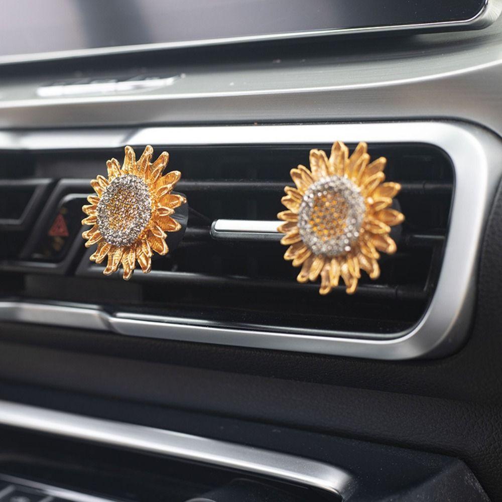 

Creative Sunflower Car Perfume Clip Car Fragrances Diffuser Car Accessories Interior Decoration 1 Pc