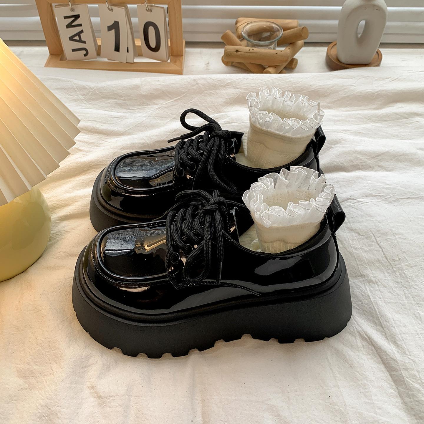 

Popular white high-end British style platform small leather shoes women s 2025 new summer skirt versatile loafers 35