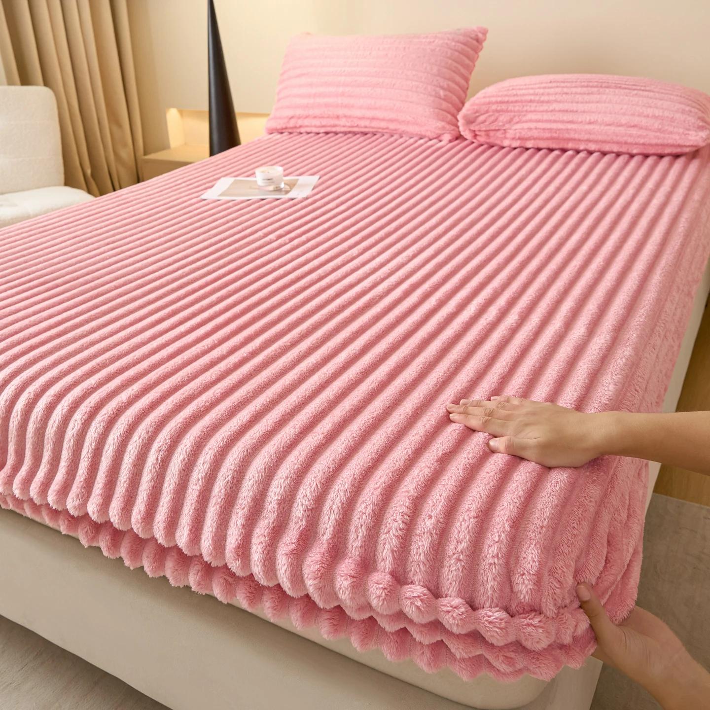 

Solid Color Thick Faux Rabbit Fur Mattress Cover Autumn Winter Warm Velvet Mattress Protector Fluffy Soft Plush Fitted Bed Sheet 0.9x2.0m only sheets рожевий