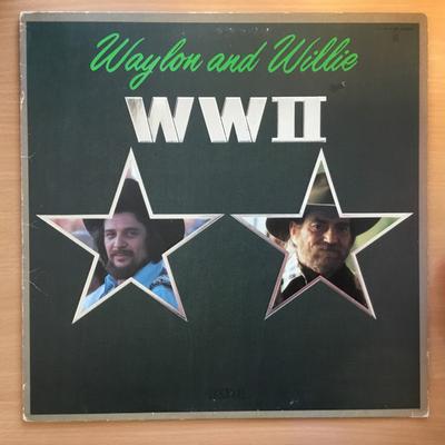 LP Record WAYLON JENNINGS & WILLIE NELSON - WWII RCALP6064 RCA 1982 UK Folk Used