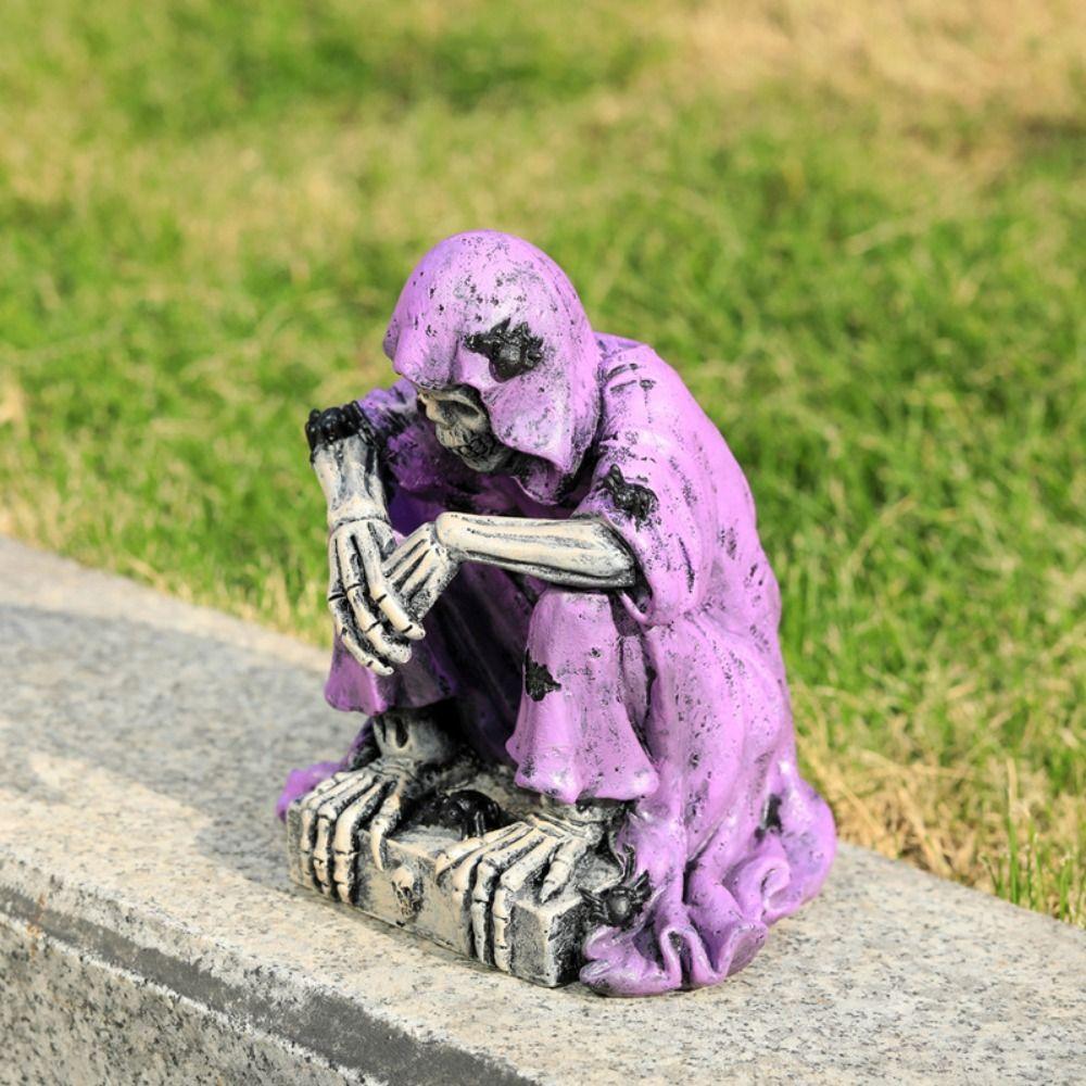 Spooky Halloween Small Ornaments Skeleton Resin Festival Ornaments  Easter Decor