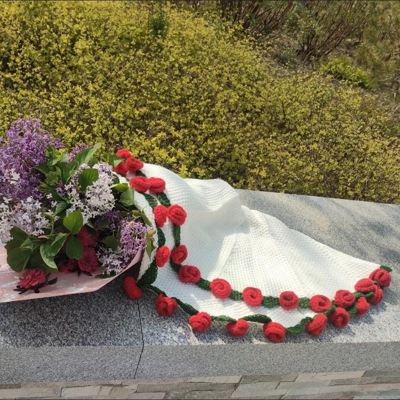 Handmade Wool Blanket with Rose Bouquet Design - Perfect Valentine's Day or Office Gift