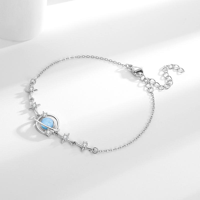 2026 Simple Star Bracelet Women's Niche Design Sense Bracelet Fashion Trend Jewelry Hand Accessories