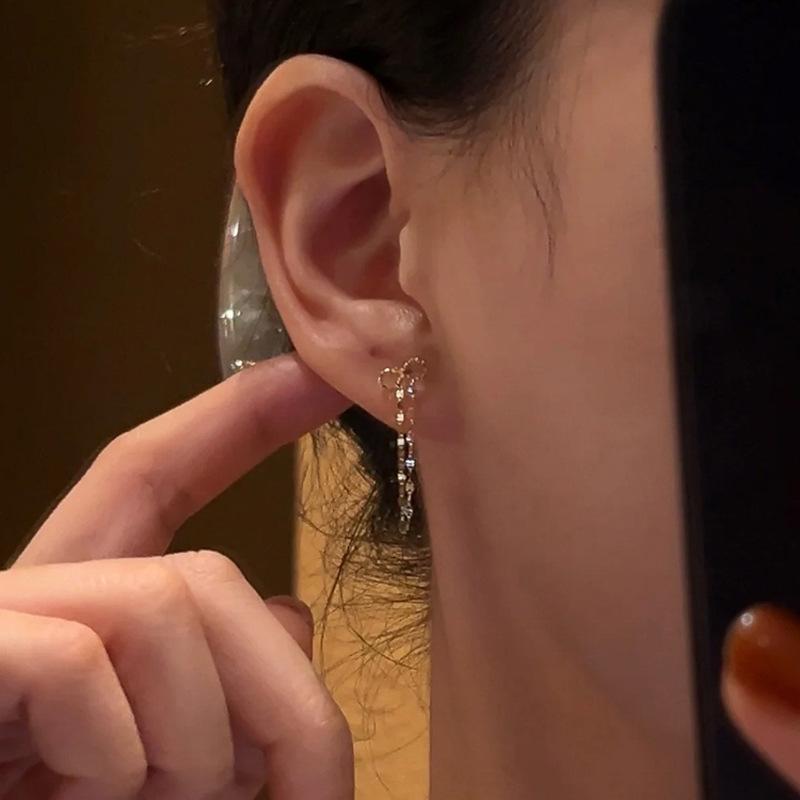 Sweet Bow Tassel Stud Earrings for Women - Korean Style, Elegant, High-End, Everyday Wear