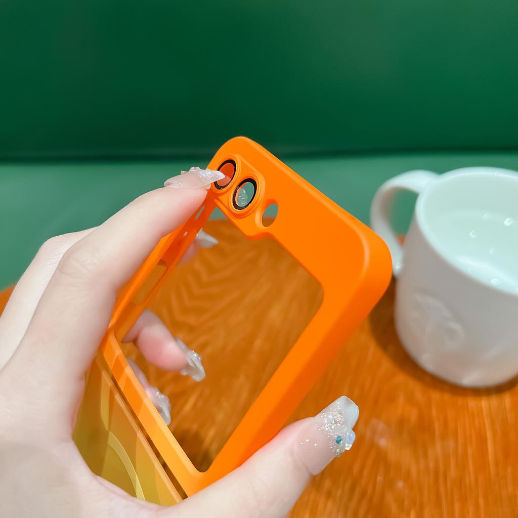 The Samsung ZFlip6 Folding Magnetic Phone Case Is Compatible with The Flip5 Gradient Soft Case and The ZFlip4 Full-coverage Tpu Protective Case