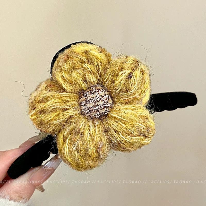 

Бантик Двусторонний Плюшевый Скретч-офф Женская Заколка для Волос На Затылке Зажим-акула Головной убор Flower grip жёлтый