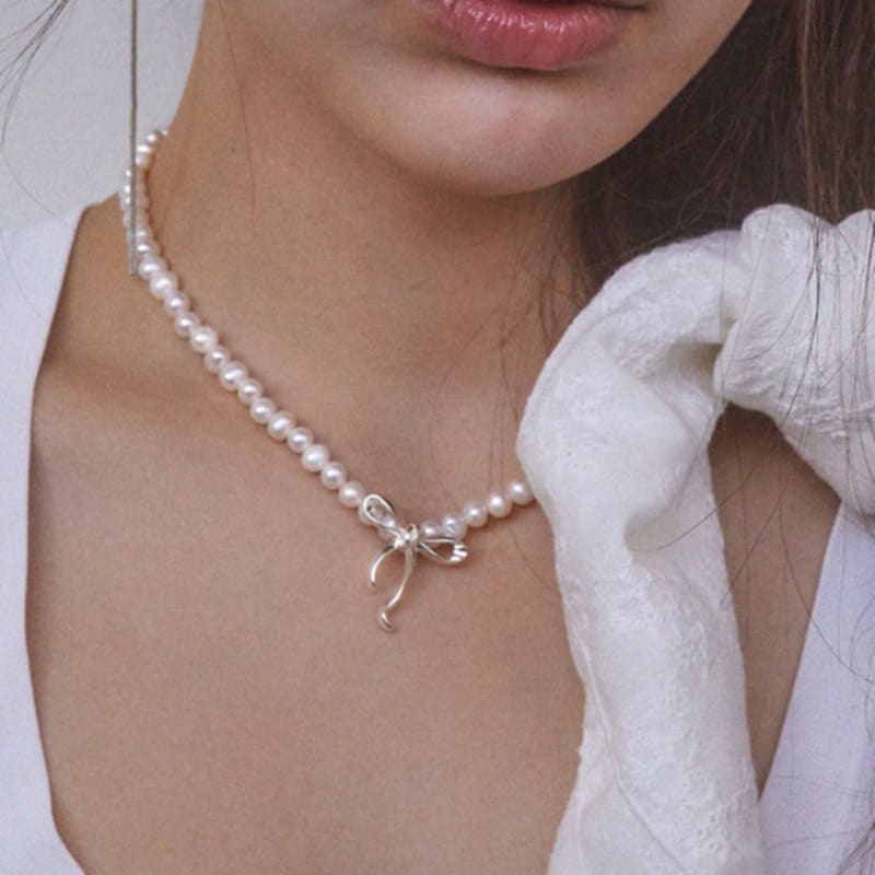 

nuavo Ribbon tie pearls Silver_Clip Only