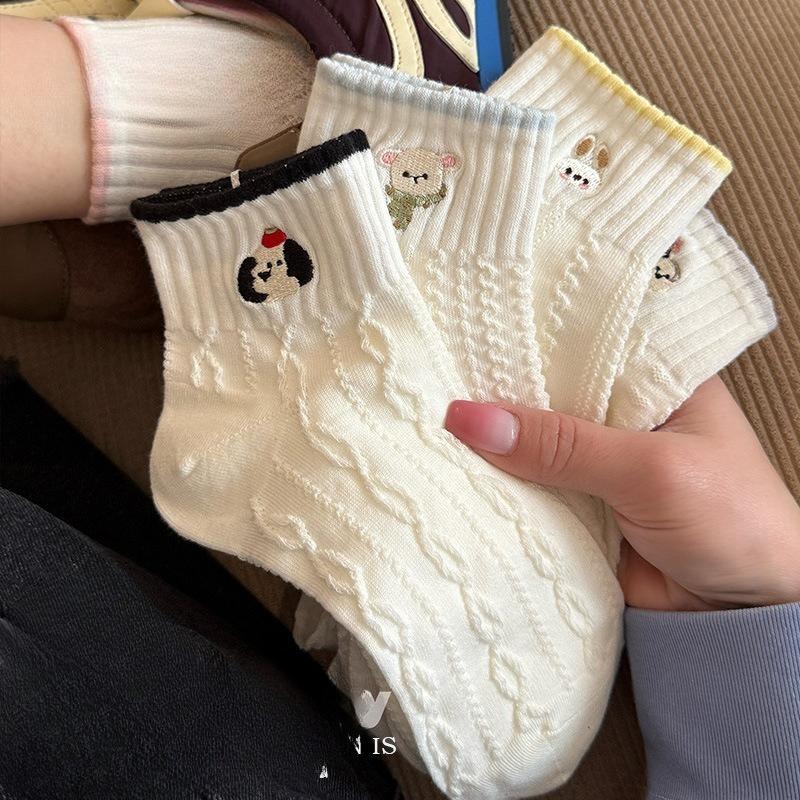 Süße Weiße Socken - Sommerliche Leichte reine Baumwolle Low-Top Sportsocken mit Atmungsaktiven und Schweißabsorbierenden Designs, mit Cartoon-Mustern.