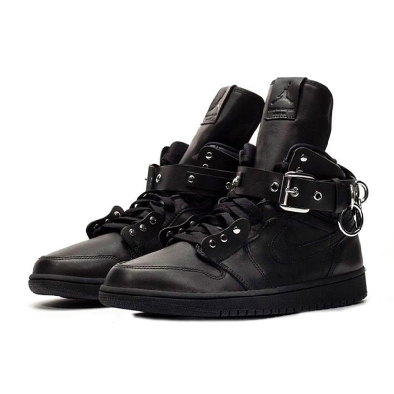 Air Jordan 1 Retro Strap High X Comme Des Garcons 'Black' Jordan CN5738-001