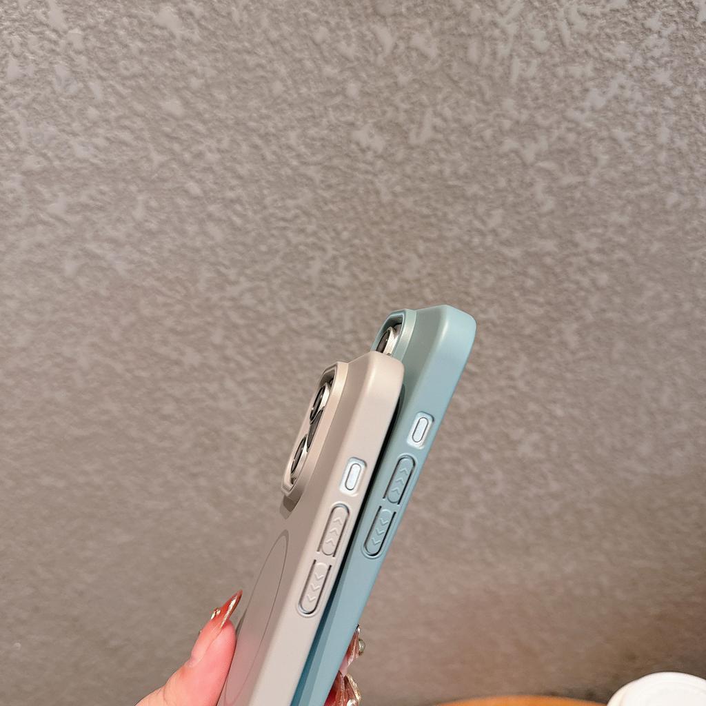 Applicable To IPhone16 Mobile Phone Case MagSafe Magnetic Suction Apple 14promax Matte Skin Feeling Full Inclusive Protective Case