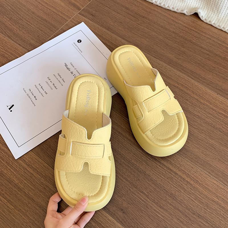 Niche personalized pink and purple thick-soled one-word slippers women's summer wear 2025 new soft-soled versatile Roman cool slippers