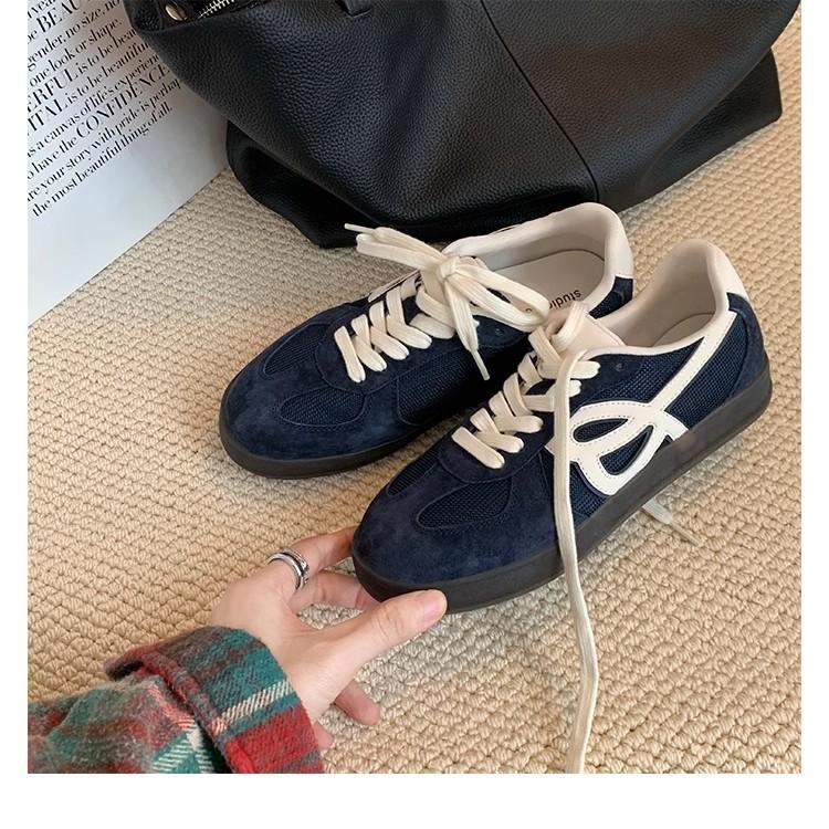 Grape Mother of the Same Style, Genuine Leather Retro Breathable Round Head Lace-up Thick Sole Heightening Lightweight German Training Board Shoes W