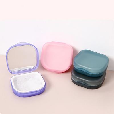 Instructores y casquillos dentales – Cajas y contenedores para cascos