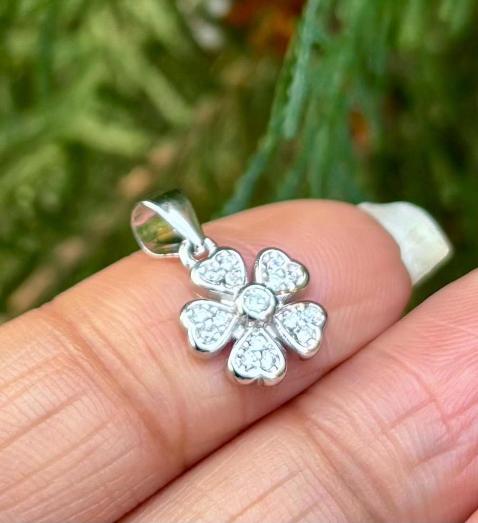 925 Sterling Silver Cz FLOWER FLORAL Charm Pendant, High Polish, Simple Design Elegant, Minimal Minimalistic Jewelry, Charm Pendant, 1.21 Gm