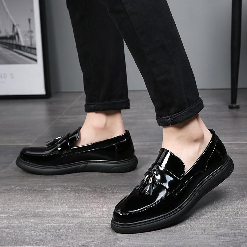 Patent Leather Fashion Casual Foot Leather Shoes Business Pointed Lazy One Pedal Men'S Shoes One Piece 9203-X