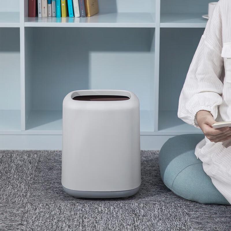 Double-Layer Trash Can