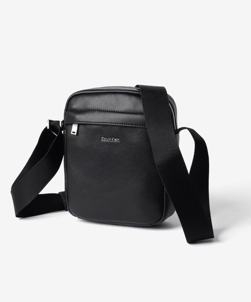 Shoulder Bag LV04D3160G RAISED REPORTER [Calvin Klein] Men's BLACK/Black