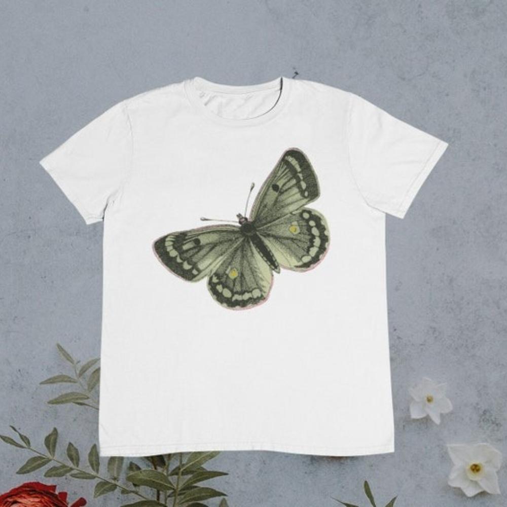 

Butterfly Woman Summer Graphic T Shirts Big Retro Fashion Vintage Drawing Streetwear T Shirt S