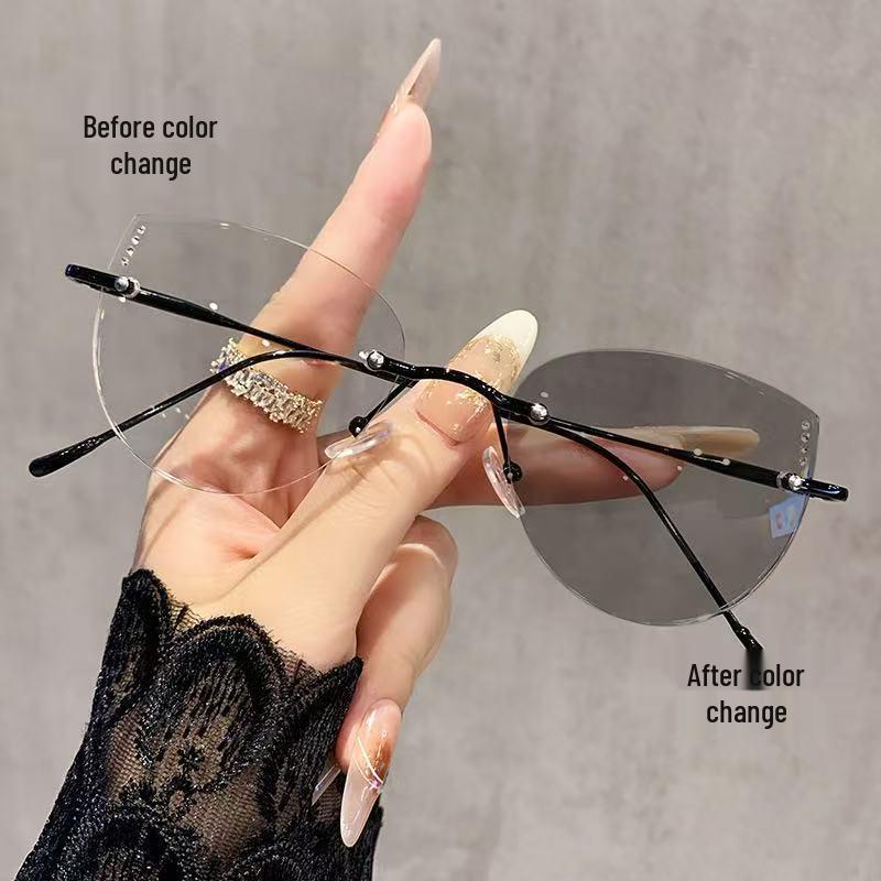Elegant Rimless Women's Photochromic Myopia Glasses – Ultra-Light, Gold Wire Design for a High-End Fashion Look