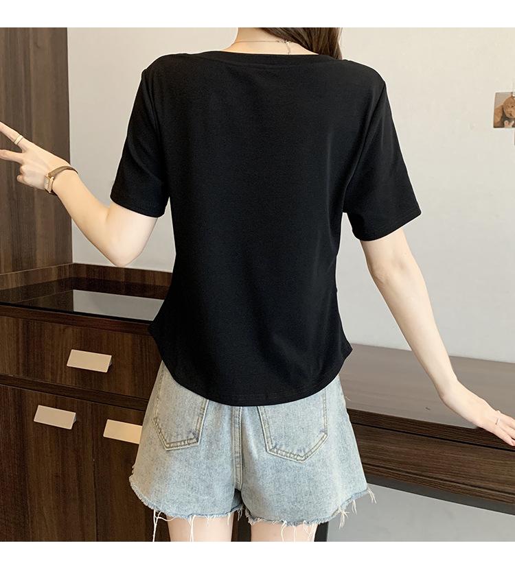 2026 Summer Plus Size Women's Sweet Cartoon Embroidery Round Neck T-Shirt