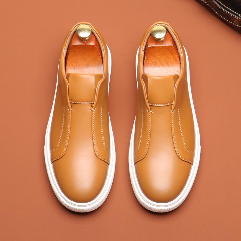 Nové pánské boty Kožené ležérní boty Módní ploché boty na skateboard Streetové cool nazouvací mokasíny