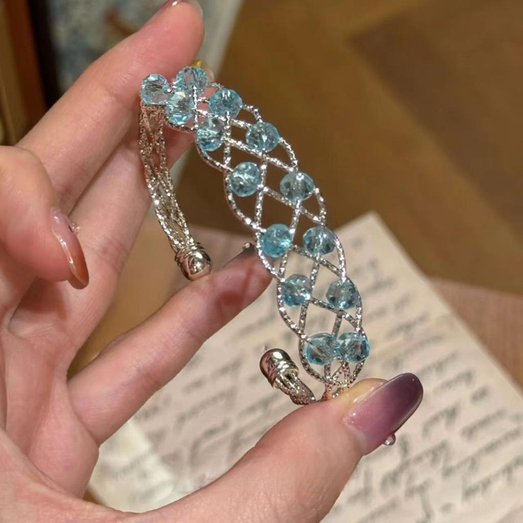 [Star Weaving Dream Network] Niche Design Sense Bracelet Bracelet Light Luxury Exquisite Advanced Sense Personality Versatile Temperament Jewelry