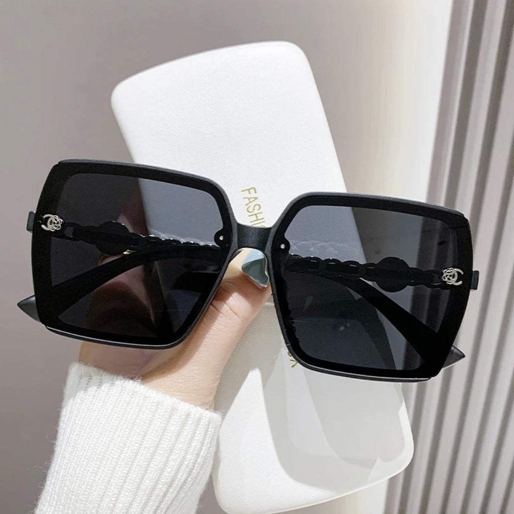 New Style Small Fragrance Light Luxury Fashionable Sunglasses for Women DS 2010 Trendy Design