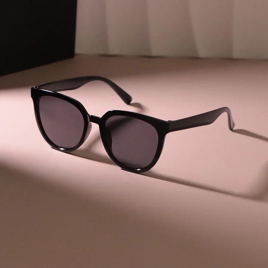 Vintage Cat Eye Sunglasses Women Men Designer Casual Sun Glasses Female Male Outdoors Classic Mirror Shades