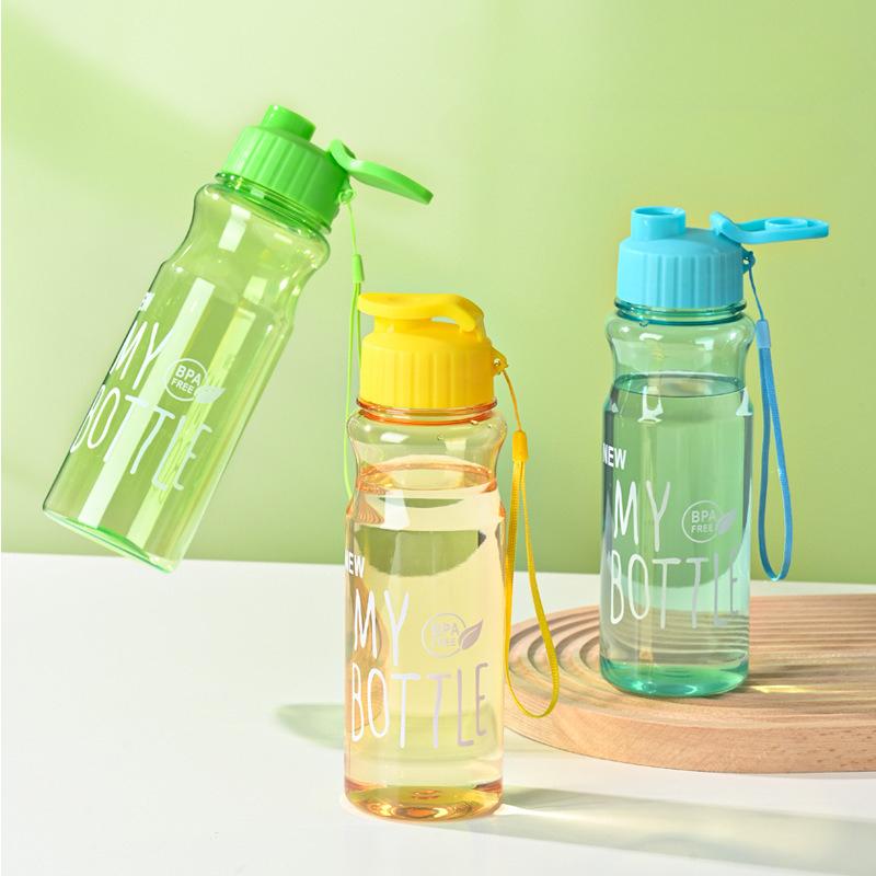 Large Capacity Portable Press Flip Cover Sports Cup With Handle And Wrist Strap For Outdoor Hiking Running BPA Free Plastic Water Bottle KTY