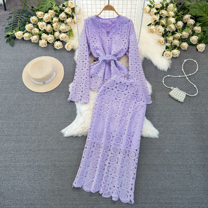 V-neck Waist-Controlled Slimming Water Soluble Lace Fashion Suit