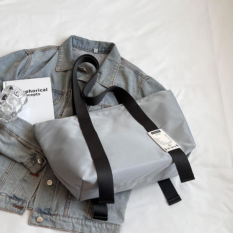 

Жіноча сумка 2024 року, нова сумка великої місткості, весняно-літня тканинна сумка через плече Оксфорд, популярна сумка цього року