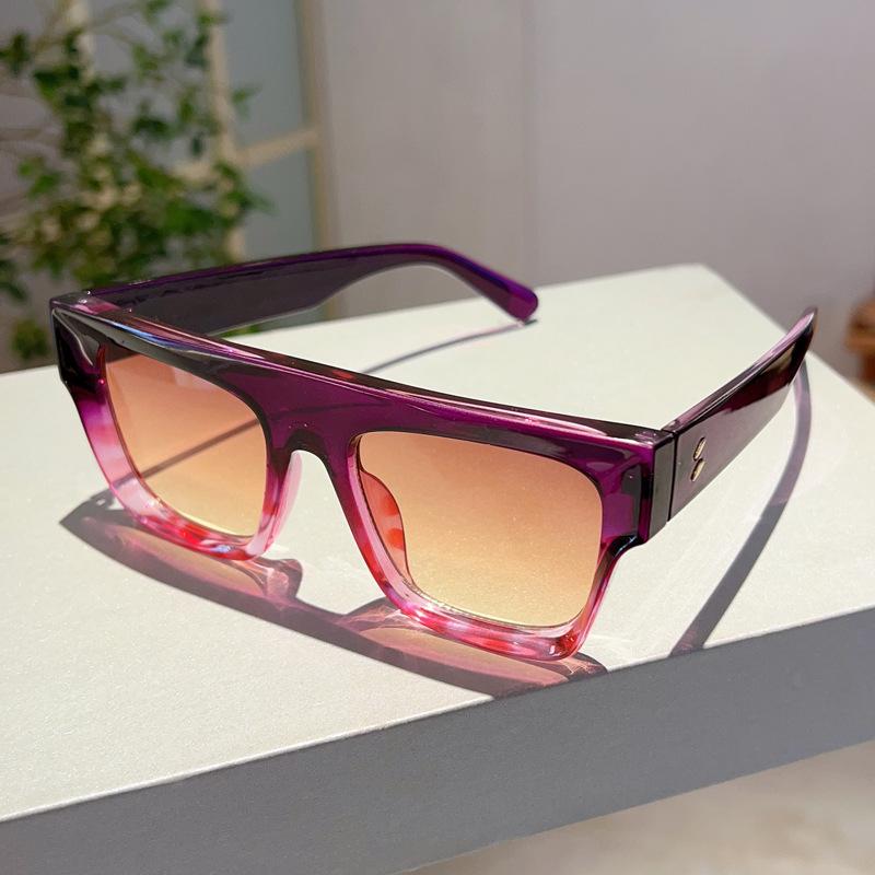 Big Frame Square Rivet Sunglasses Women For Men Fashion Vintage Trend Sun Glasses Luxury Brand Designer Punk Flat Top Shades