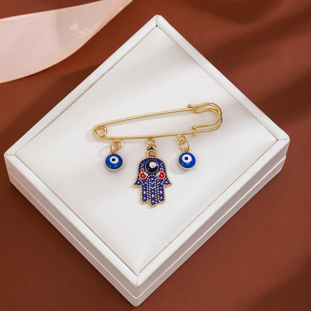Creative Rhinestone Devil's Eye Tassel Brooch: Women's High-End Blue-Eyes Sweater Pin